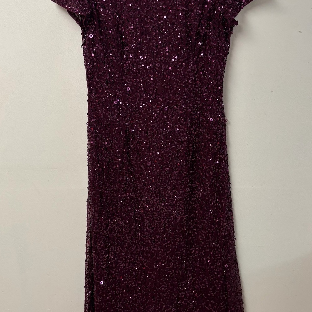 Adrianna Papell Scoop Back Sequin Gown Purple Cabernet Size 14 - Picture 6 of 6